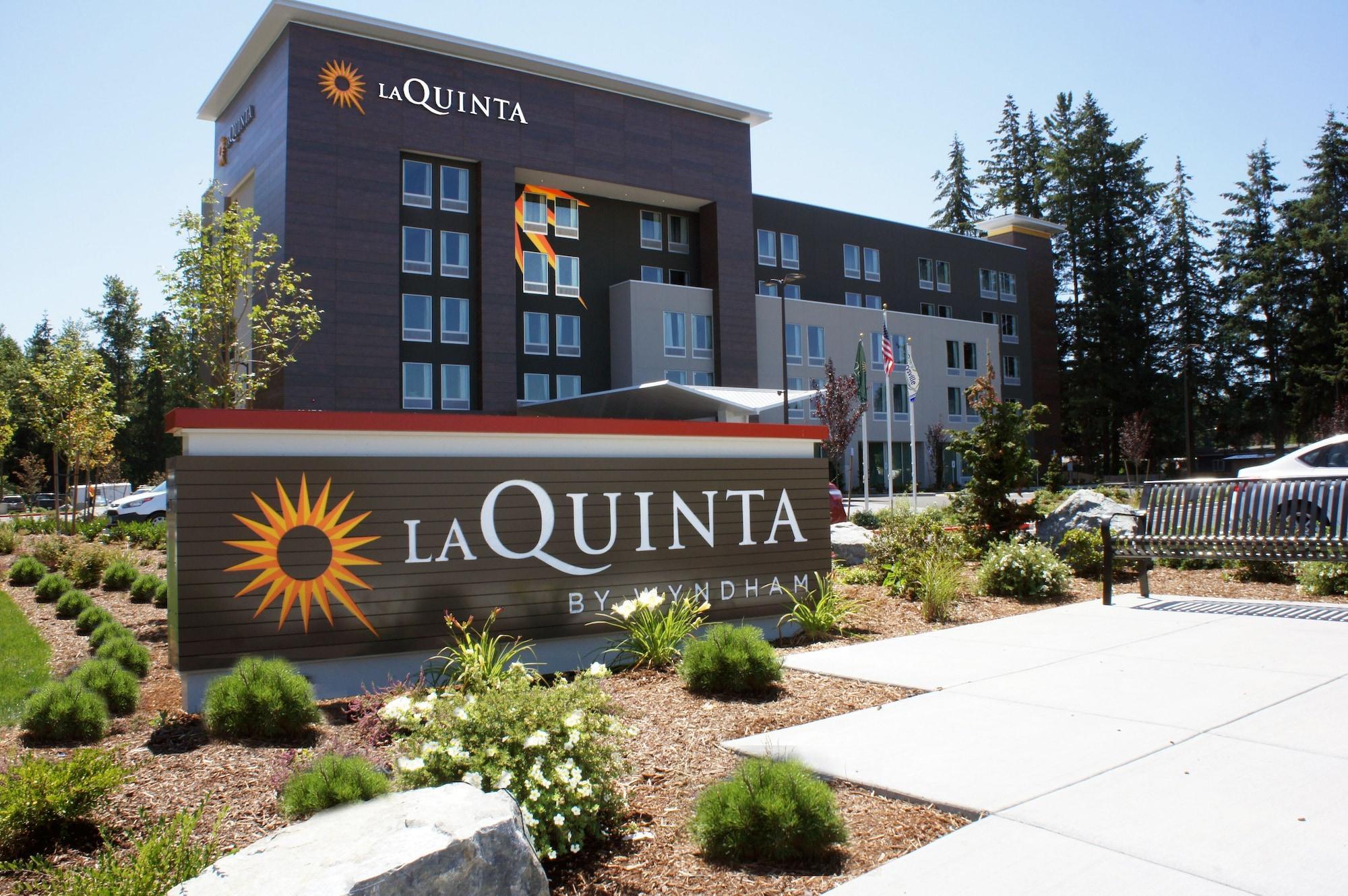 La Quinta Inn & Suites By Wyndham Marysville Exteriér fotografie